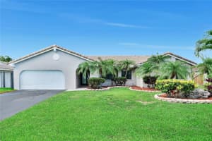 14911 Castlegate Ave, Davie, FL 33331 Sold 11/08/24
