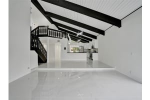 641 Mockingbird Ln, Plantation, FL 33324 Sold 10/15/24