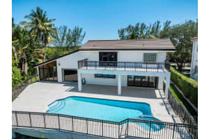 1385 Bella Vista Ave, Coral Gables, FL 33156 Sold 10/23/24