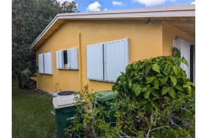 4918 NW 56th Ct, Tamarac, FL 33319 Sold 09/09/24