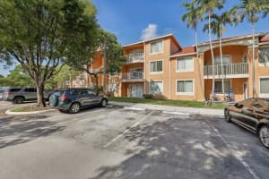6952 SW 39th St 105C, Fort Lauderdale, FL 33314 Sold 10/21/24