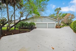 11061 NW 29th St, Coral Springs, FL 33065 Sold 08/02/24