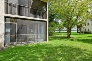 911 Congressional Way 911, Deerfield Beach, FL 33442 Sold 01/10/25