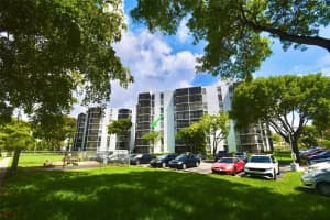 3475 N Country Club Dr 408, Aventura, FL 33180 Sold 10/24/24