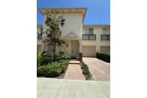 123 S Longport Cir 9D, Delray Beach, FL 33444 Sold 12/02/24