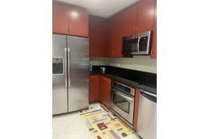 16102 Emerald Estates Dr 422, Weston, FL 33331 Sold 10/04/24