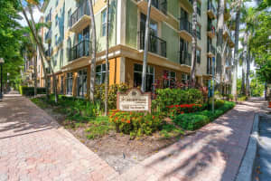 1900 Van Buren St 301B, Hollywood, FL 33020 Sold 03/10/25