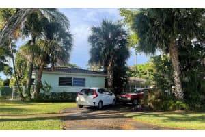 5000 Adams St, Hollywood, FL 33021 Sold 09/10/24