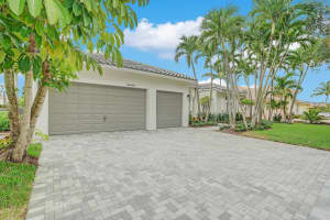 MLS# F10449730, Hollywood, Florida 33024