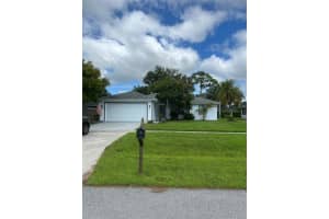 215 21st Ave, Vero Beach, FL 32962 Sold 11/07/24