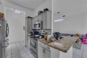 1551 SW 85th Ave, Pembroke Pines, FL 33025 Sold 11/07/24
