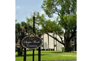6040 Shakerwood Cir 106, Tamarac, FL 33319 Sold 09/10/24