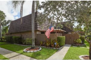 5447 NW 59th Pl, Tamarac, FL 33319 Sold 10/16/24