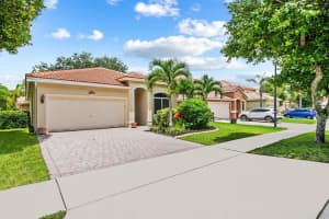4637 Waycross Dr, Coconut Creek, FL 33073 Sold 08/08/24