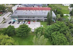 2905 Pierce St 10, Hollywood, FL 33020 Sold 06/20/25