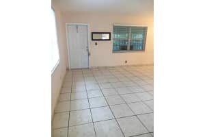 2905 Pierce St 10, Hollywood, FL 33020 Sold 06/20/25