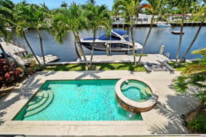 2601 NE 50th St, Lighthouse Point, FL 33064 Sold 10/01/24
