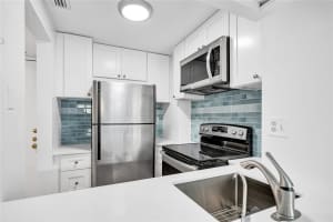 3031 N Ocean Blvd 1001, Fort Lauderdale, FL 33308 Sold 03/31/25