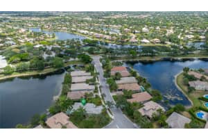 11239 NW 65th Mnr, Parkland, FL 33076 Sold 09/24/24