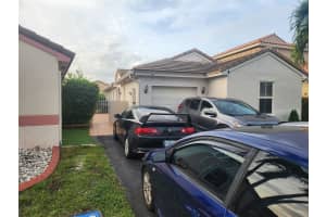 18465 NW 21st St, Pembroke Pines, FL 33029 Sold 11/03/24