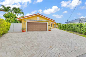 2771 NE 58th St, Fort Lauderdale, FL 33308 Sold 01/21/25