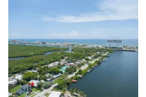 839 N Northlake Dr, Hollywood, FL 33019 Sold 12/06/24