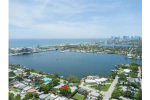 839 N Northlake Dr, Hollywood, FL 33019 Sold 12/06/24