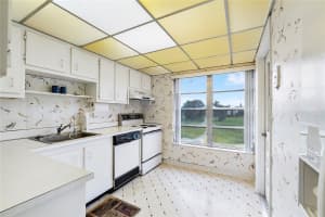 4158 Inverrary Dr 311, Lauderhill, FL 33319 Sold 02/19/25