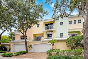 701 SE 16th St 2, Fort Lauderdale, FL 33316 Sold 09/27/24