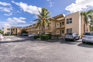 1250 Atlantic Shores Blvd 115, Hallandale Beach, FL 33009 Sold 12/11/24