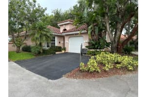 1357 Seagrape Cir, Weston, FL 33326 Sold 10/08/24