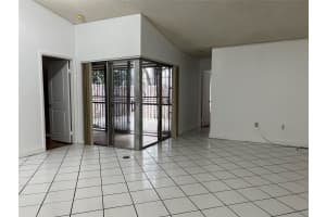 929 NE 214th Ln 2, Miami, FL 33179 Sold 12/26/24