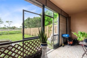 2718 NW 80th Ave, Sunrise, FL 33322 Sold 08/22/24