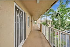 5778 Crystal Shores Dr 406, Boynton Beach, FL 33437 Sold 01/15/25
