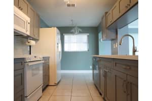 4517 NW 45th Ct, Tamarac, FL 33319 Sold 09/23/24