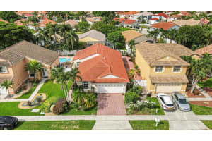 19033 NW 12th Ct, Pembroke Pines, FL 33029 Sold 08/27/24