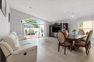 19033 NW 12th Ct, Pembroke Pines, FL 33029 Sold 08/27/24