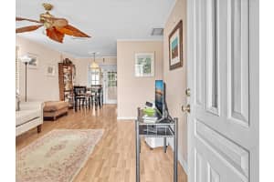 2401 N 61st Ter, Hollywood, FL 33024 Sold 10/22/24