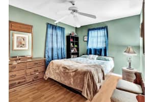 2401 N 61st Ter, Hollywood, FL 33024 Sold 10/22/24