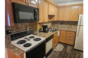 959 SE 2nd Ave 124, Deerfield Beach, FL 33441 Sold 08/15/24