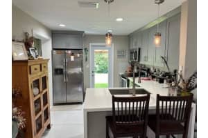 2830 NE 10th Ter, Pompano Beach, FL 33064 Sold 10/29/24