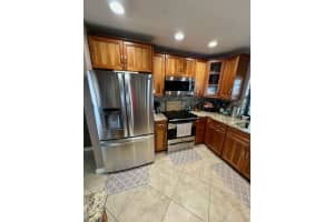 11635 NW 35th St, Sunrise, FL 33323 Sold 09/13/24