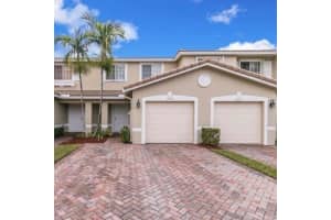 5963 Abbey Rd, Tamarac, FL 33321 Sold 08/20/24