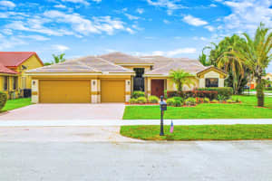 9760 Ridge Walk Ct, Davie, FL 33328 Sold 10/25/24