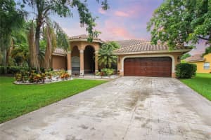 4958 Kensington Cir, Coral Springs, FL 33076 Sold 08/13/24