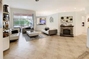 4958 Kensington Cir, Coral Springs, FL 33076 Sold 08/13/24