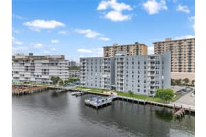 430 Golden Isles Dr 205, Hallandale Beach, FL 33009 Sold 09/24/24
