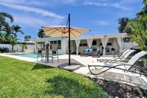 2207 NE 16th Ave, Wilton Manors, FL 33305 Sold 10/30/24