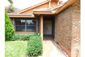 3445 E Point Dr, Hollywood, FL 33026 Sold 09/23/24