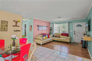 6271 NW 19th St, Sunrise, FL 33313 Sold 10/03/24